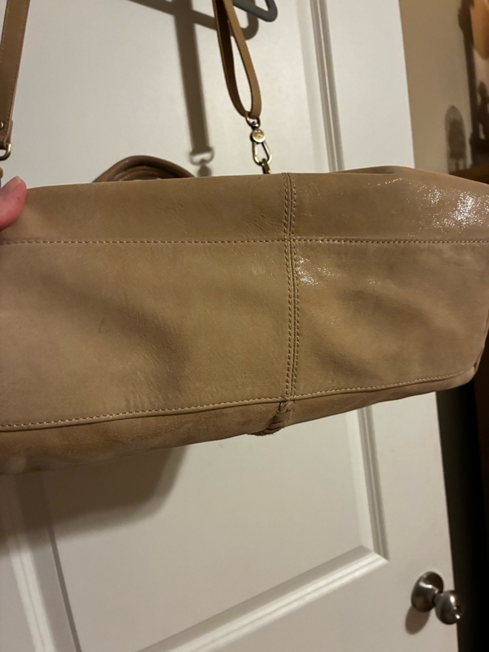 HOBO Soft Cream Leather Hobo with Woven Center Detail - Picture 4 of 5